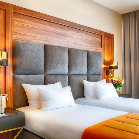 Hotel Grand Focus 4*