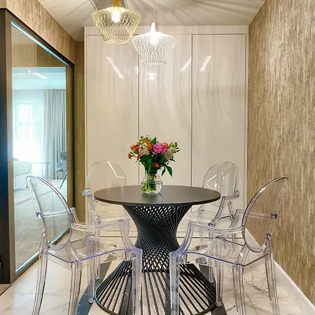 Szálloda Grand Focus 4*