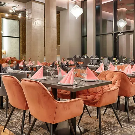 Grand Focus Hotel