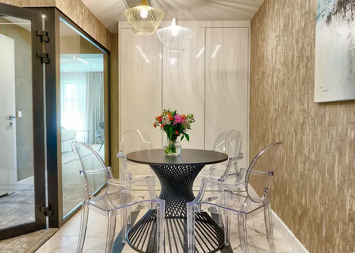 Hotel Grand Focus 4*